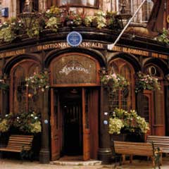 İngiltere'nin ilk İslami 'pub'ı