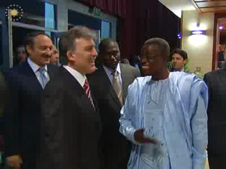 Gana Cumhurbaşkanı John Atta Mills öldü