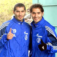 Dişleri bile aynı anda ağrıyor