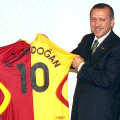 '10 numara Başbakan'