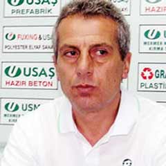 Adnan Şentürk istifa etti