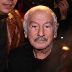 Cheney'e adam göndermiş