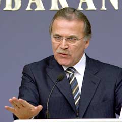 Art niyetli sorulara okkalı cevap
