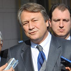 Sezer: ''Darbeye karşıyız, ama...''