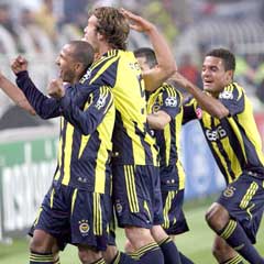 Spor yazarları ne dediler?