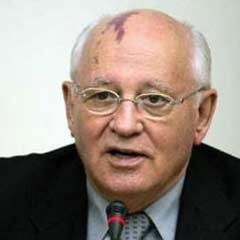 Gorbaçev'den ABD'ye uyarı