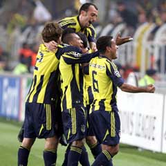 Fener destan yazdı