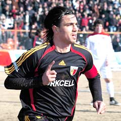 Ayın altın futbolcusu