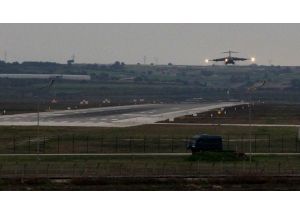 İncirlik'te Askeri Hareketlilik