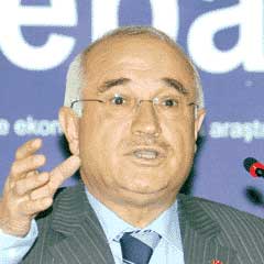 Çiçek: Asıl siz yargıyı rahat bırakın