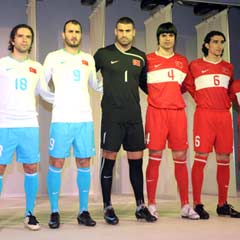 Milli Takım'ın yeni formaları