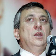 CHP'linin büyük çelişkisi