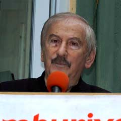 'İlhan Selçuk evinde gözaltına alındı'