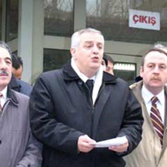 İP'ten bildik 'savunma'