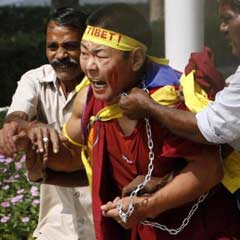 'Çin'de 19 Tibetli öldü'