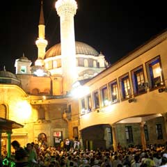 Yarın Mevlid Kandili