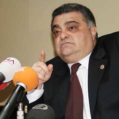 Özal DP ile birleşmeye ne diyor?