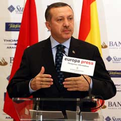 'Mutlak yaratıcı Allah'tır' sözü bile davalık