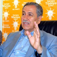 Arınç: Şeref duydum