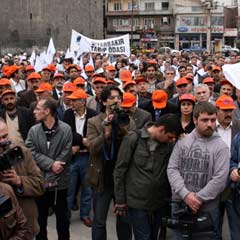 Çalışanlar 2 saat iş bırakacak