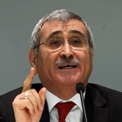 'Dünya iflasa sürükleniyor'