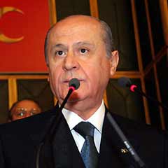 Bahçeli'den affa tam destek