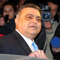 Özal'dan sürpriz çıkış