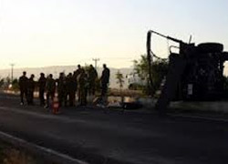 Ankara'da askeri araç devrildi: 3 asker yaralı