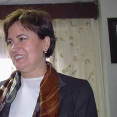 Akşener: Başörtüsü çözülmeli