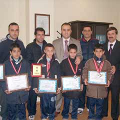 Şampiyon krosçular ödüllendirildi