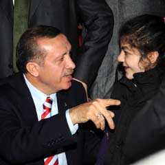 Erdoğan: Her doğan sosyal güvenliğiyle doğacak