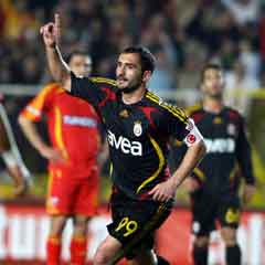 Cimbom liderin peşinde