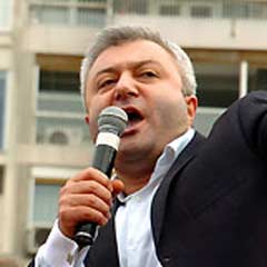 Tuncay dengeyi kaçırdı!