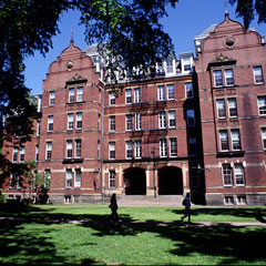 Harvard’da bomba alarmı