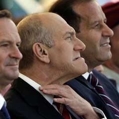 Olmert: Katliamlara devam edeceğiz