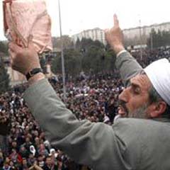 DTP'nin 'imam'ına tutuklama