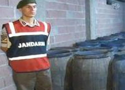 3,5 ton sahte rakı ele geçirildi