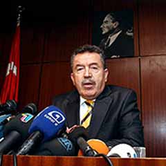 YÖK, ÜAK'ı tekrar uyardı