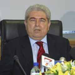 Hristofyas perşembe günü yemin edecek