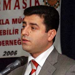 'Devlet Doğu'yu yoksullaştırdı'