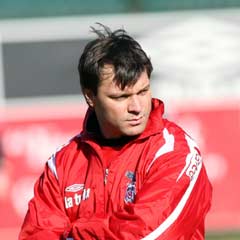 1-0'dan şikayetçi değil