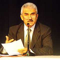 Hüsnü Tuna'ya destek