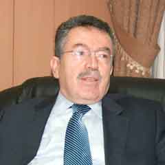 Rektör seçimlerinde Özcan farkı