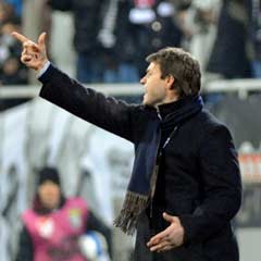 Sağlam 'sabır' dedi