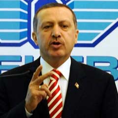 Erdoğan muhalefete yüklendi