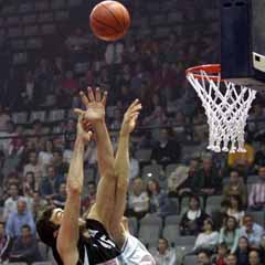 Beşiktaş:103 - Mutlu Akü:95