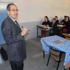 Öğretmenlerin yer değiştirmesine durdurma