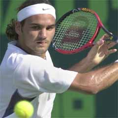 Federer yarı finalde