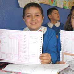 Öğrencilerde karne heyecanı