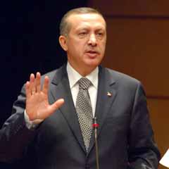 'Ülke çıkarı olunca herkes birleşmeli'